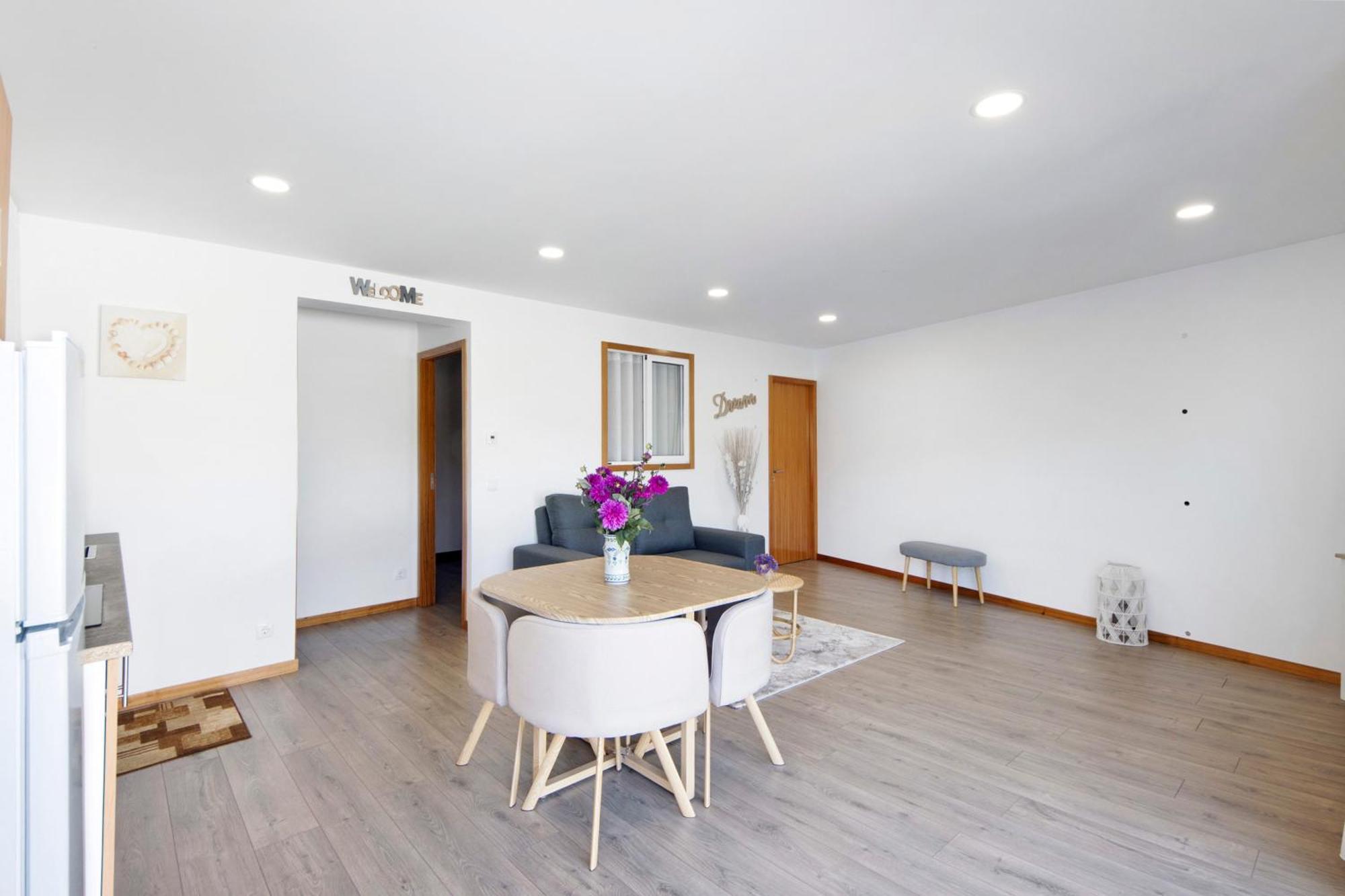 Lomi Com Piscina Apartament Apúlia