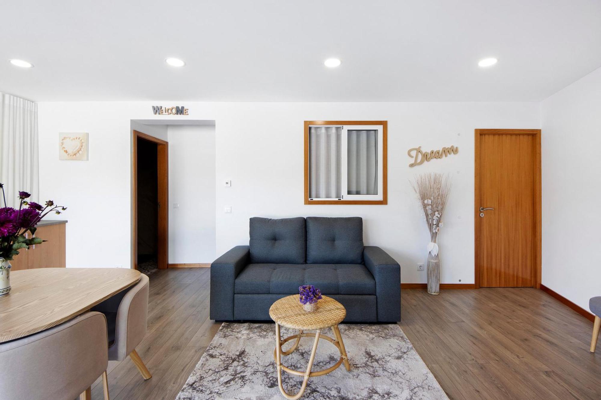 Lomi Com Piscina Apartament